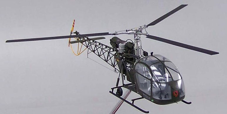 ALOUETTEⅡ・ヘリコプター完成精密模型 プロペラ回転仕様超精密模型完成品台座付 ウッドマンクラブ