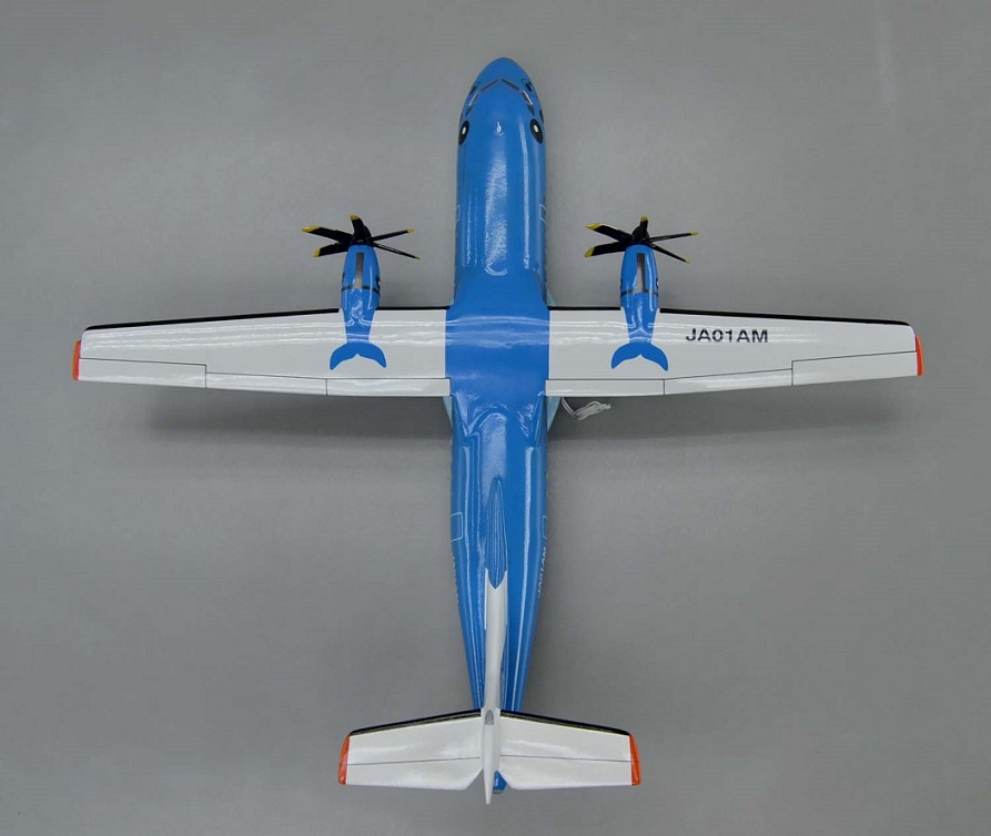 ATR42-600 天草エアライン 1/60 ターボプロッププロペラ旅客機精密模型完成品台座付 ウッドマンクラブ