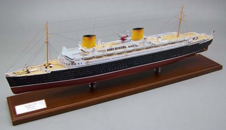 ブレーメン BREMEN 精密模型完成品 1/350、1/200、1/144 大型木製ハンドメイド客船モデル 完成品台座付き