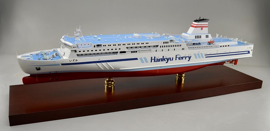 阪九フェリー大型フェリー、いづみ、精密塗装済完成模型、木製ハンドメイド船舶模型 ウッドマンクラブ