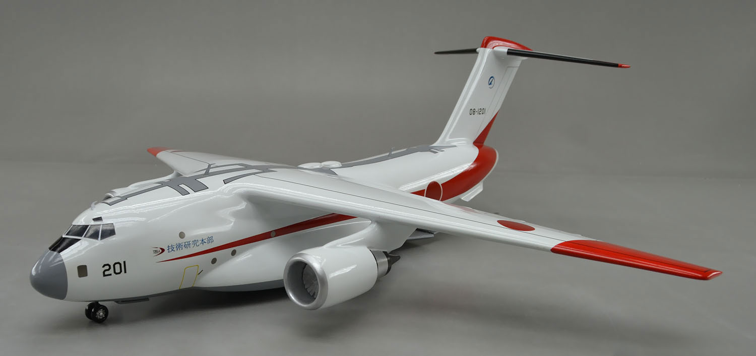 C-2、川崎C2輸送機、KAWASAKI C-2 航空自衛隊輸送機精密塗装済完成模型、双発ジェット輸送機、木製ハンドメイド航空機模型 ウッドマンクラブ