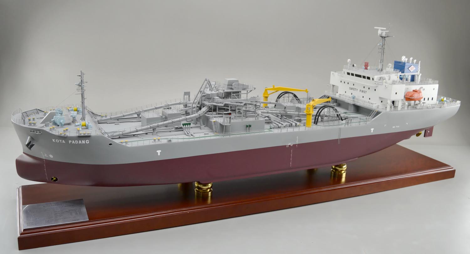 セメントタンカー 福岡造船 セメント製品運搬船 木製ハンドメイド精密船舶模型、ウッドマンクラブ