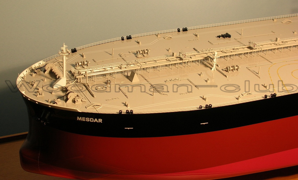 MESDAR号大型オイルタンカー「MESDAR」ファイバーグラス製超精密艦船模型完成品 　展示用模型　台座付き