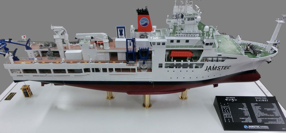 1/100 JAMSTEC 海洋研究開発機構 ジャムステック様 海底広域研究船「かいめい」模型 木+FRP製ハンドメイド精密船舶模型製作会社、ウッドマンクラブ