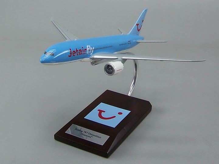 ボーイング787精密模型完成品塗装済、1/100B-787,1/144ボーイング787,1/100B-787,1/100ボーイング787,木製ハンドメイド、ウッドマンクラブ