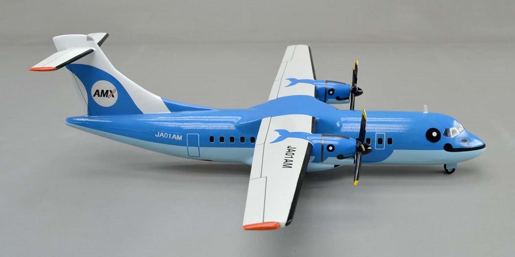 ATR42-600 天草エアライン 1/60 ターボプロッププロペラ旅客機精密模型完成品台座付 ウッドマンクラブ