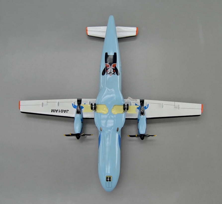 ATR42-600 天草エアライン 1/60 ターボプロッププロペラ旅客機精密模型完成品台座付 ウッドマンクラブ