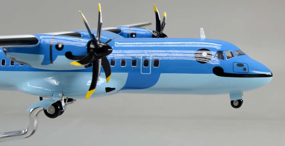 ATR42-600 天草エアライン 1/60 ターボプロッププロペラ旅客機精密模型完成品台座付 ウッドマンクラブ