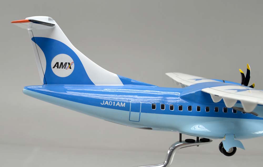 ATR42-600 天草エアライン 1/60 ターボプロッププロペラ旅客機精密模型完成品台座付 ウッドマンクラブ