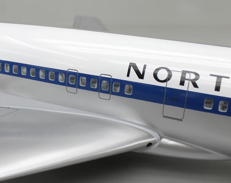 Boeing727-100 ボーイング727-100 カットモデル 1/50精密模型完成品,ギアダウン アクリル透明仕様 ハンドメイド木製ソリッドモデル、ウッドマンクラブ