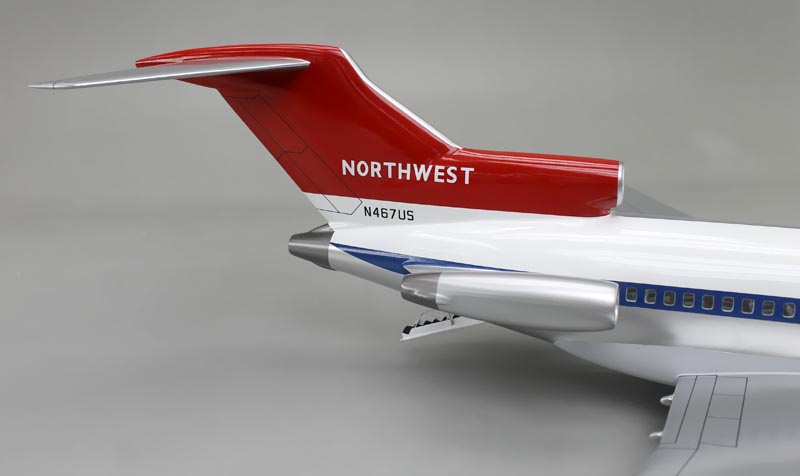 Boeing727-100 ボーイング727-100 カットモデル 1/50精密模型完成品,ギアダウン アクリル透明仕様 ハンドメイド木製ソリッドモデル、ウッドマンクラブ