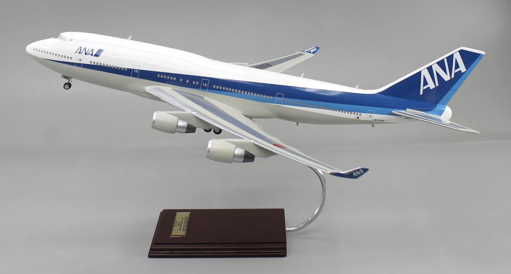 □旅客機精密模型完成品 木製ソリッドモデル B747-400 ボーイング747