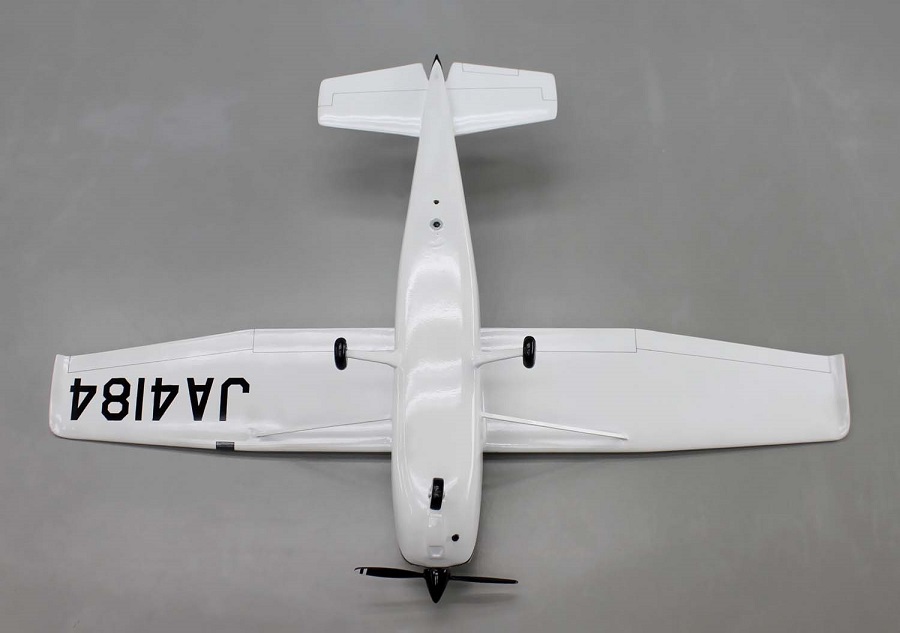 セスナ172P CESSNA172P 小型プロペラ単発機精密模型完成品 セスナ172P-コクピット=アクリル透明仕様,木製ハンドメイド、ウッドマンクラブ