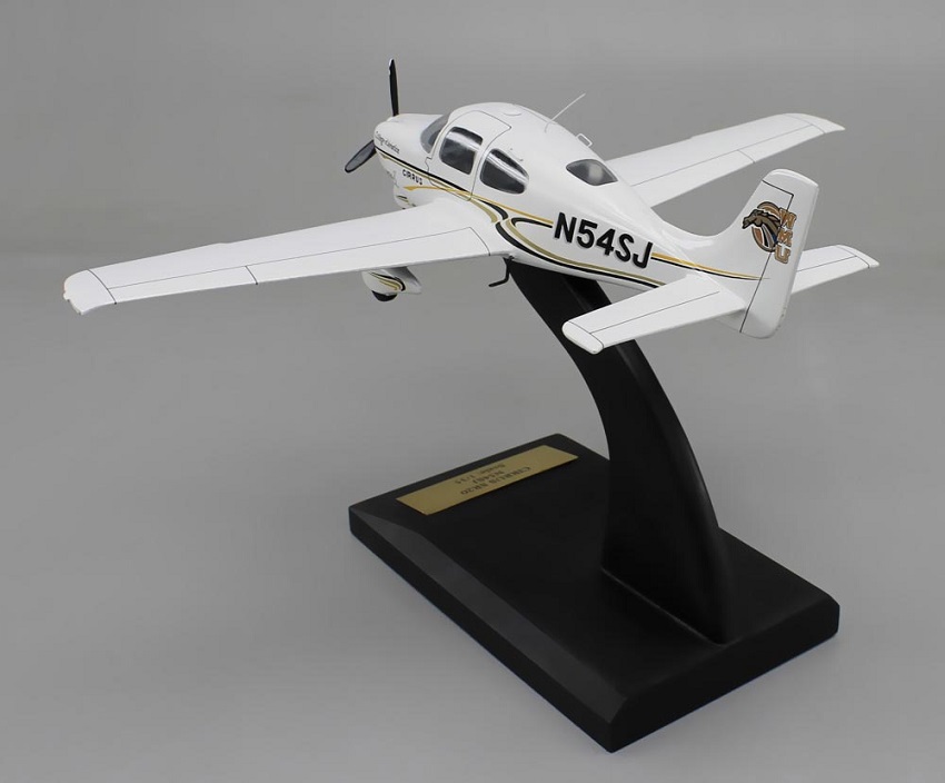 BAe JETSTREAM 31 ジェットストリーム31 小型プロペラ旅客機 精密模型完成品,ギアダウン、プロペラ回転　操縦席・客席窓=アクリル透明仕様 ハンドメイド木製ソリッドモデル、ウッドマンクラブ