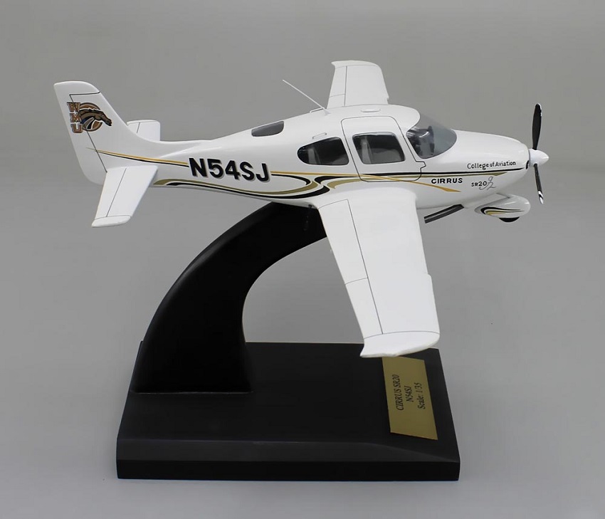 BAe JETSTREAM 31 ジェットストリーム31 小型プロペラ旅客機 精密模型完成品,ギアダウン、プロペラ回転　操縦席・客席窓=アクリル透明仕様 ハンドメイド木製ソリッドモデル、ウッドマンクラブ