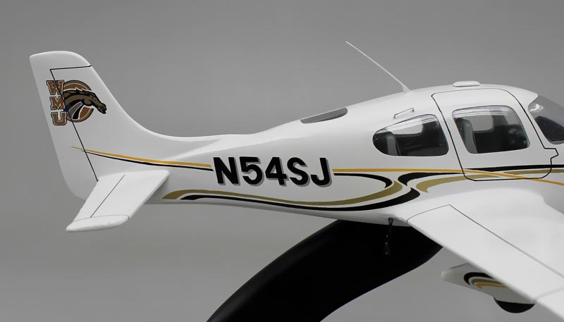 BAe JETSTREAM 31 ジェットストリーム31 小型プロペラ旅客機 精密模型完成品,ギアダウン、プロペラ回転　操縦席・客席窓=アクリル透明仕様 ハンドメイド木製ソリッドモデル、ウッドマンクラブ