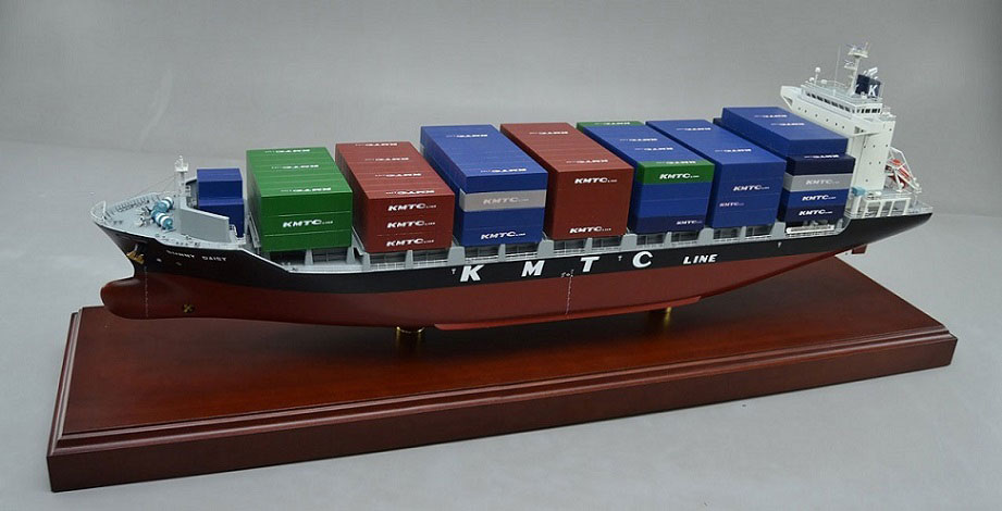 1/150 サニーカンナ SUNNY-CANNA 小型コンテナ輸送船 木製精密模型 精密模型製作専門店 ウッドマンクラブ