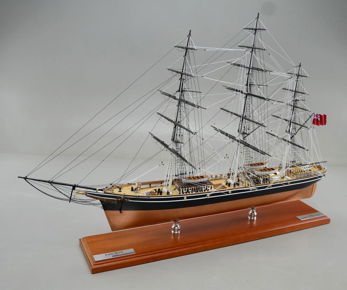 大型帆船 カティサーク Cutty Sark精密模型完成品 精密帆船模型 ハンドメイド木製帆船 模型、精密船舶模型完成品台座付の製作と通販専門店ウッドマンクラブ