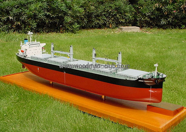 大型大型バルク貨物船 精密模型完成品 1/350、1/200、1/144 大型グラスファイバー製バルク貨物船モデル 完成品台座付き