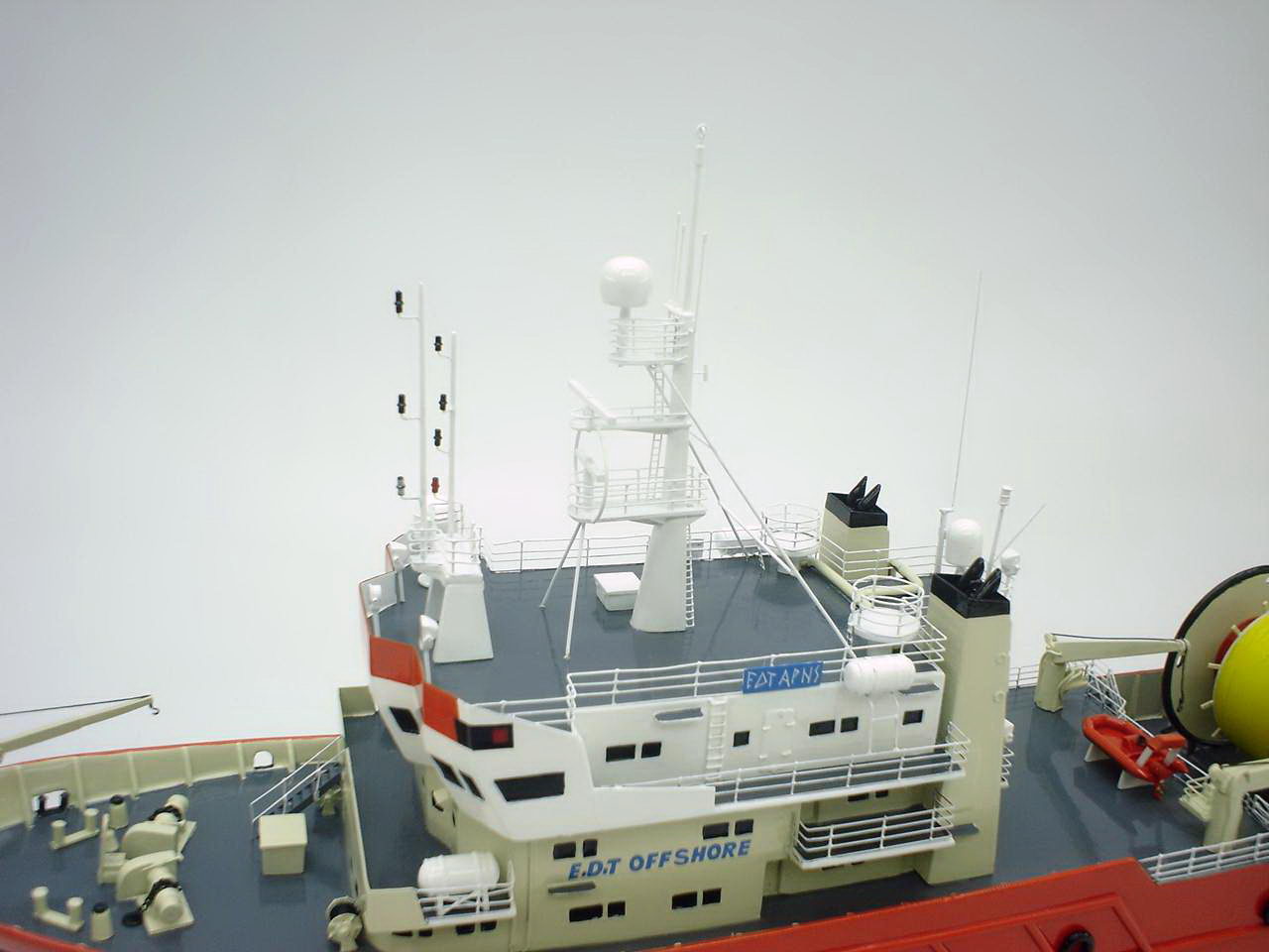 多目的オフィショア補給（支援）船 EDT-Ares号 精密模型 ハンドメイド木製模型、精密模型製作・販売の専門店 ウッドマンクラブ