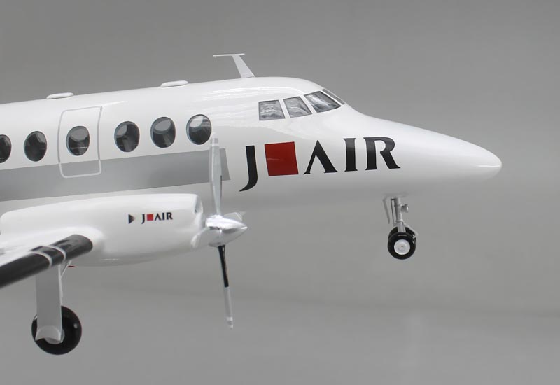 BAe JETSTREAM 31 ジェットストリーム31 小型プロペラ旅客機 精密模型完成品,ギアダウン、プロペラ回転　操縦席・客席窓=アクリル透明仕様 ハンドメイド木製ソリッドモデル、ウッドマンクラブ