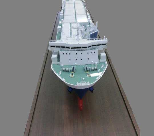 1/150 自動車運搬船 Roll-on/Roll-off Ship 海王丸 オーシャントランス FRP製精密模型 精密模型製作専門店 ウッドマンクラブ