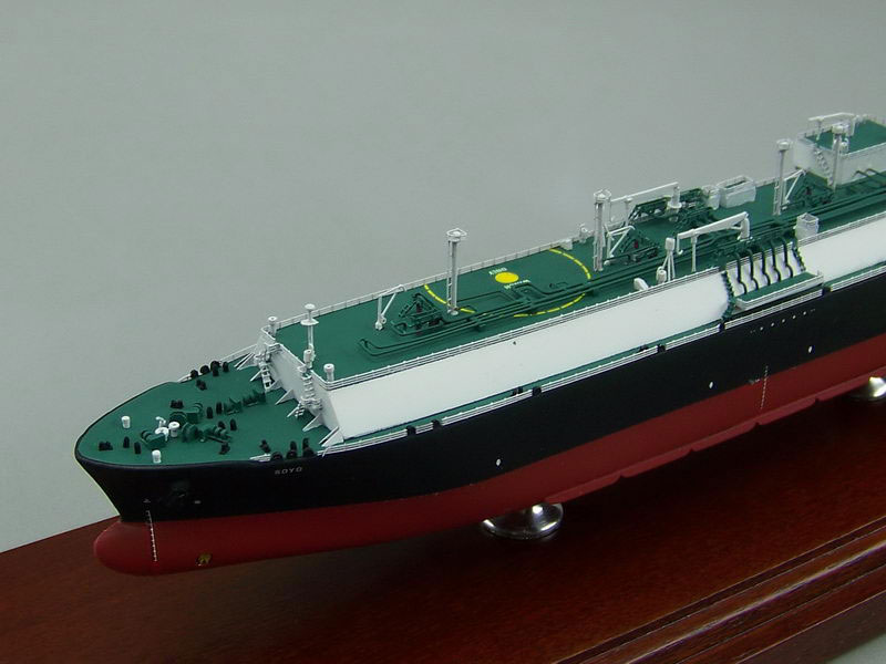 1/400 LNG運搬船 LNG-Ship ソナンゴル サンビザンガ(SONANGOL-SAMBIZANGA) 木製精密模型 精密模型製作専門店 ウッドマンクラブ