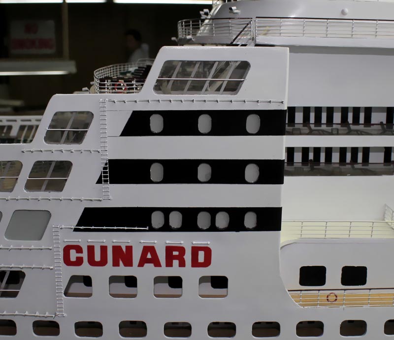 クイーンメリー２「QUEENMARY2」超精密模型完成品 1/350 1/200 1/144 1/100「クイーンメリー２」精密大型客船模型完成品台座付,精密模型製作と販売専門店ウッドンマンクラブ