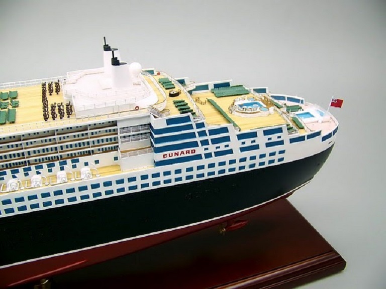 クイーンメリー２「QUEENMARY2」超精密模型完成品 1/350 1/200 1/144 1/100「クイーンメリー２」精密大型客船模型完成品台座付,精密模型製作と販売専門店ウッドンマンクラブ