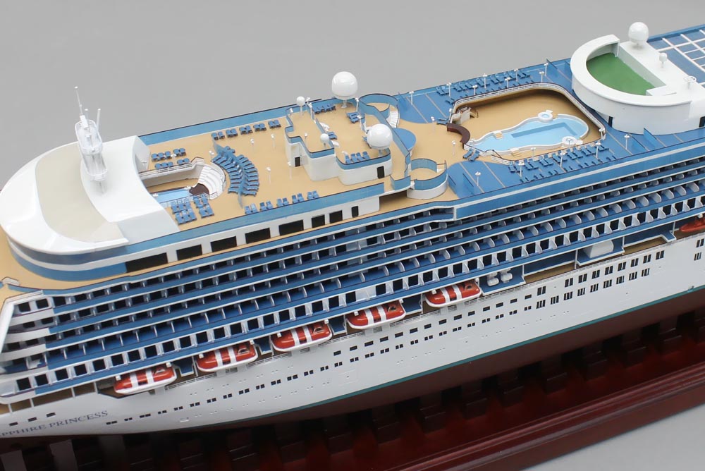 サファイアプリンセス(SAPPHIRE PRINCESS)超精密模型完成品 1/350、1/200、1/144 大型木製ハンドメイド客船モデル完成品台座付き ウッドアｍンクラブ