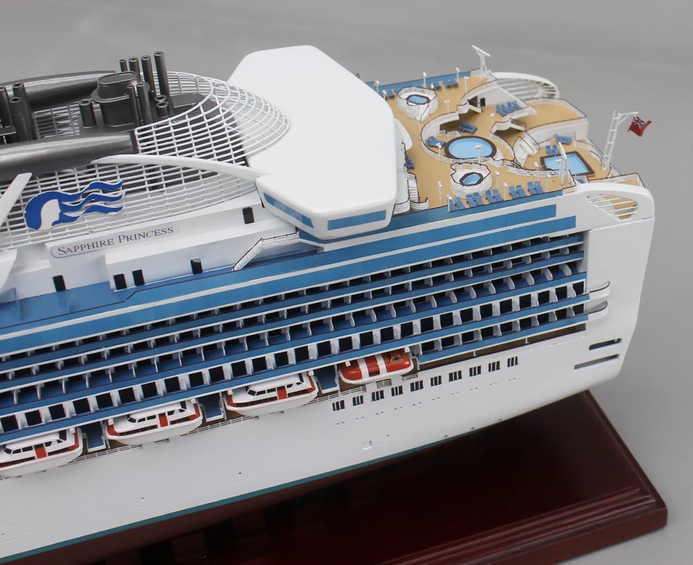 サファイアプリンセス(SAPPHIRE PRINCESS)超精密模型完成品 1/350、1/200、1/144 大型木製ハンドメイド客船モデル完成品台座付き ウッドアｍンクラブ