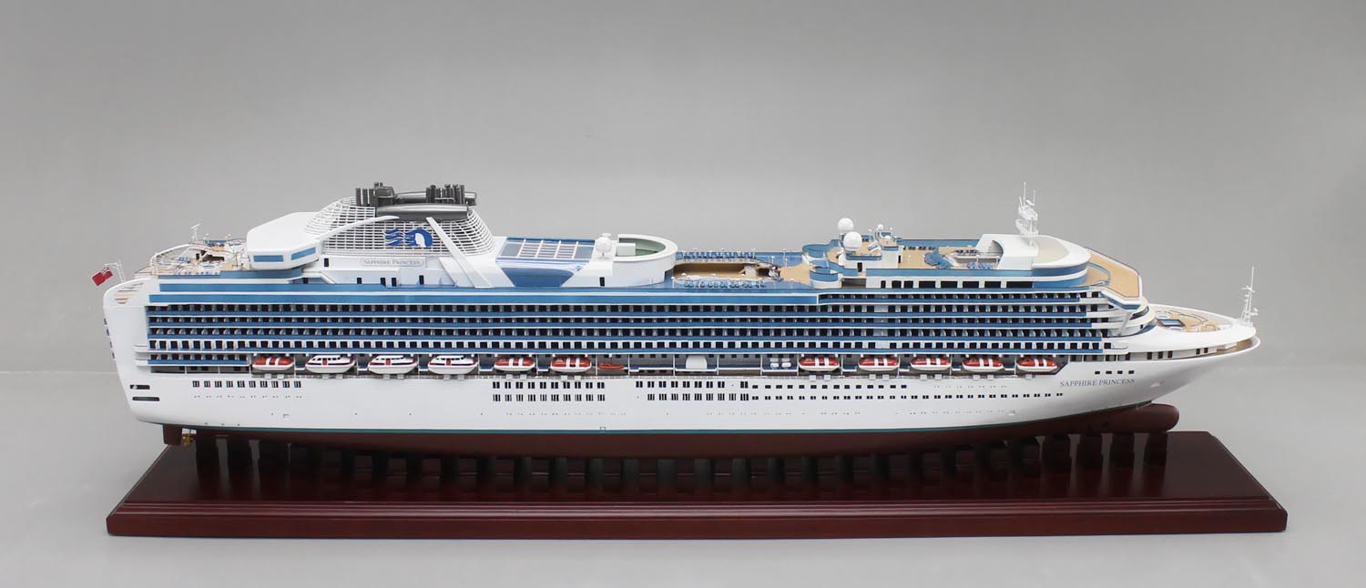 サファイアプリンセス(SAPPHIRE PRINCESS)超精密模型完成品 1/350、1/200、1/144 大型木製ハンドメイド客船モデル完成品台座付き ウッドアｍンクラブ