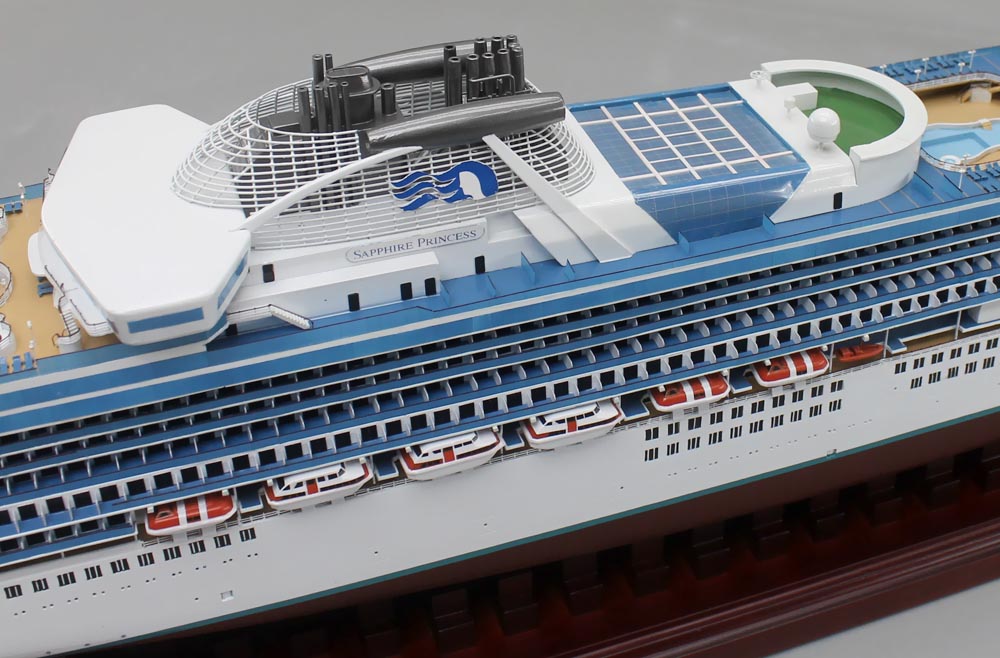 サファイアプリンセス(SAPPHIRE PRINCESS)超精密模型完成品 1/350、1/200、1/144 大型木製ハンドメイド客船モデル完成品台座付き ウッドアｍンクラブ