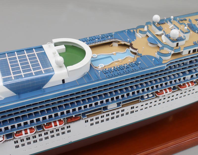 サファイアプリンセス(SAPPHIRE PRINCESS)超精密模型完成品 1/350、1/200、1/144 大型木製ハンドメイド客船モデル完成品台座付き ウッドアｍンクラブ