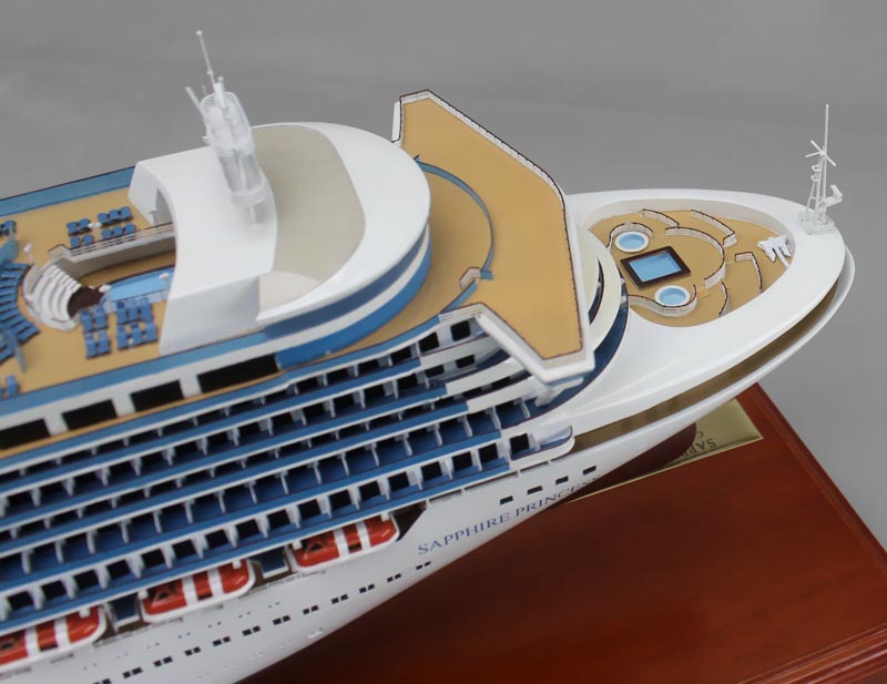 サファイアプリンセス(SAPPHIRE PRINCESS)超精密模型完成品 1/350、1/200、1/144 大型木製ハンドメイド客船モデル完成品台座付き ウッドアｍンクラブ