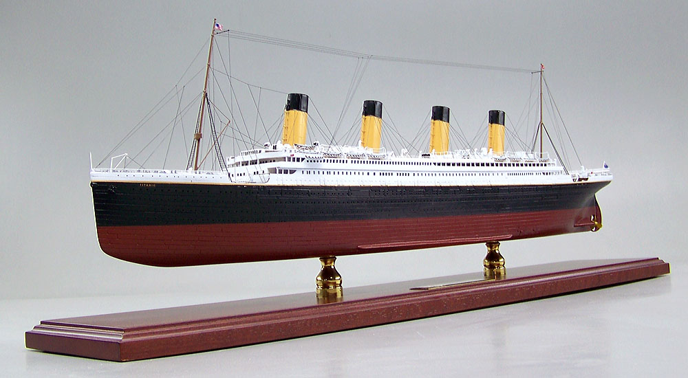 タイタニック（TITANIC）精密模型完成品 木製ハンドメイド製作、精密模型製作・販売の専門店 ウッドマンクラブ