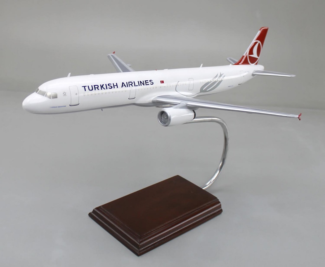 エアバスA321-200 トルコ航空塗装仕様 精密航空機模型完成品台座付 ウッドマンクラブ