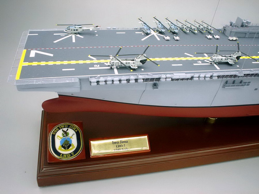 □イオー・ジマ,USS Iwo Jima,LHD-7精密模型完成品 アメリカ海軍,強襲 