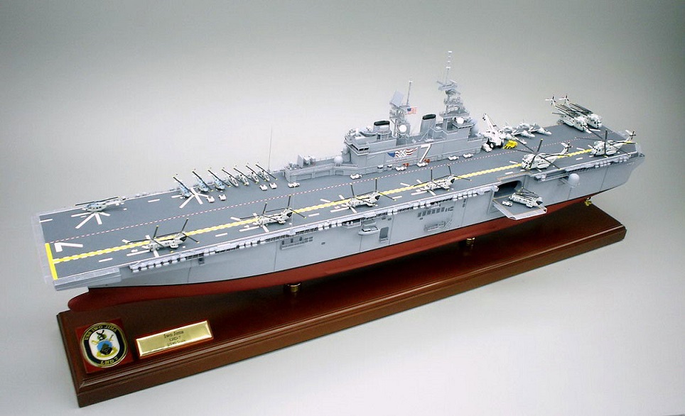 □イオー・ジマ,USS Iwo Jima,LHD-7精密模型完成品 アメリカ海軍,強襲