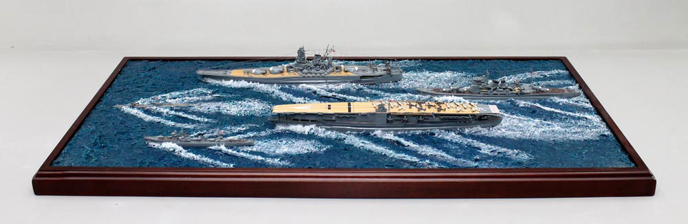 1/700 戦艦大和・重巡高雄・空母赤城・駆逐艦雪風・潜水艦イ-19各精密艦船模型を洋上ジオラマで再現・精密模型完成品の製作と通販専門店 ウッドマンクラブ