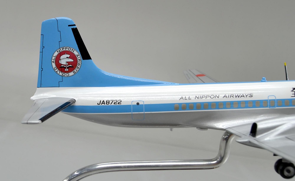 1/80 YS-11 ANA全日本空輸 全日空 ギアダウン プロペラ旅客機 日本航空機製造 ターボプロップ ワイエス11、プロペラ回転　操縦席・客席窓=アクリル透明仕様 ハンドメイド木製ソリッドモデル、旅客機模型完成品、ウッドマンクラブ