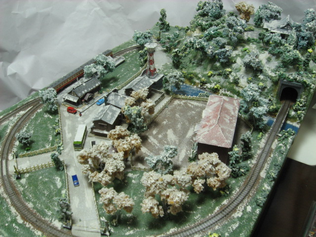 Nゲージ鉄道模型、レイアウト、懐かしい昭和の故郷の駅前をイメージ、なごり雪編、nゲージ、ジオラマ、完成品