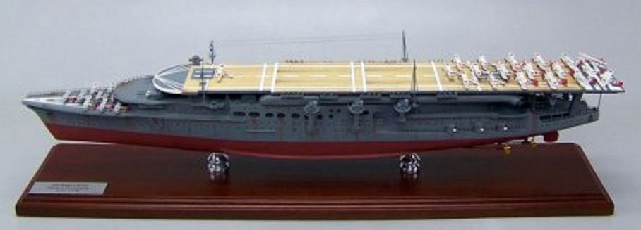1/350空母加賀1931年仕様精密模型完成品塗装済、木製ハンドメイド艦船模型、空母加賀精密艦船模型完成品台座付の製作と通販専門店 ウッドマンクラブ