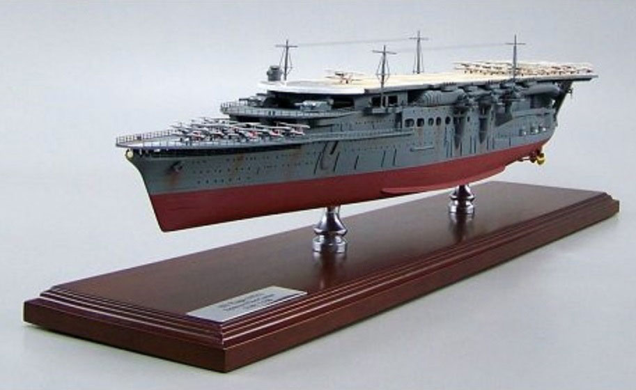 1/350空母加賀1931年仕様精密模型完成品塗装済、木製ハンドメイド艦船模型、空母加賀1931年仕様精密艦船模型完成品台座付の製作と通販専門店 ウッドマンクラブ