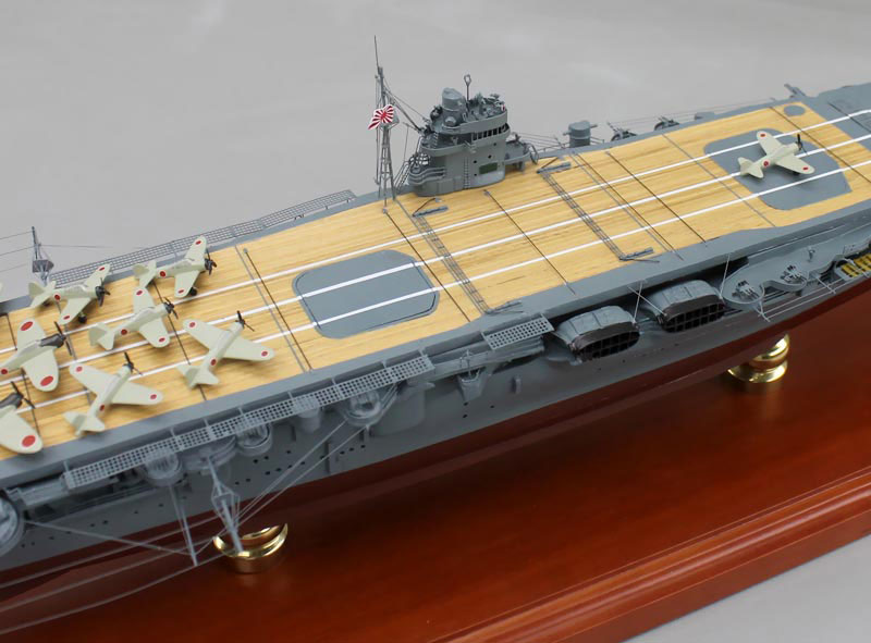 1/350空母飛龍精密模型完成品塗装済、木製ハンドメイド艦船模型、空母飛龍精密艦船模型完成品台座付の製作と通販専門店 ウッドマンクラブ