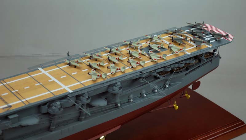 1/350空母加賀精密模型完成品塗装済、木製ハンドメイド艦船模型、空母加賀精密艦船模型完成品台座付の製作と通販専門店 ウッドマンクラブ