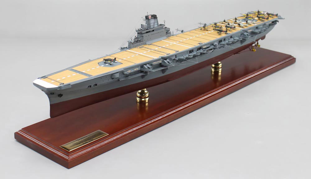 1/350空母大鳳精密模型完成品塗装済、木製ハンドメイド艦船模型、空母大鳳精密艦船模型完成品台座付の製作と通販専門店 ウッドマンクラブ