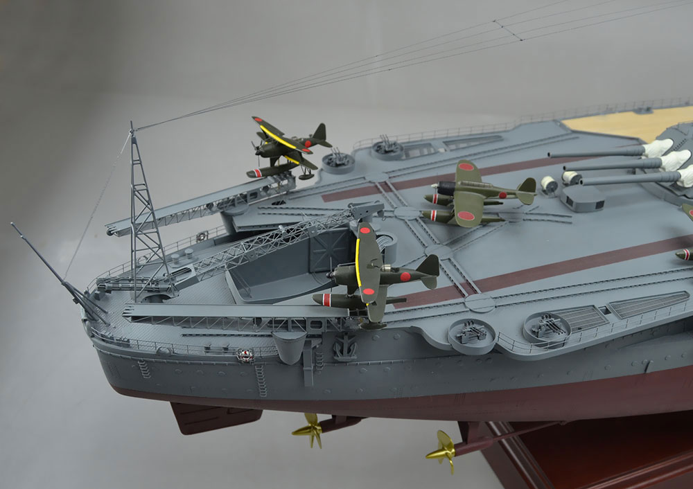 1/144戦艦武蔵超精密模型完成品、木製ハンドメイド、戦艦武蔵精密艦船模型完成品台座付の製作と通販専門店 ウッドマンクラブ