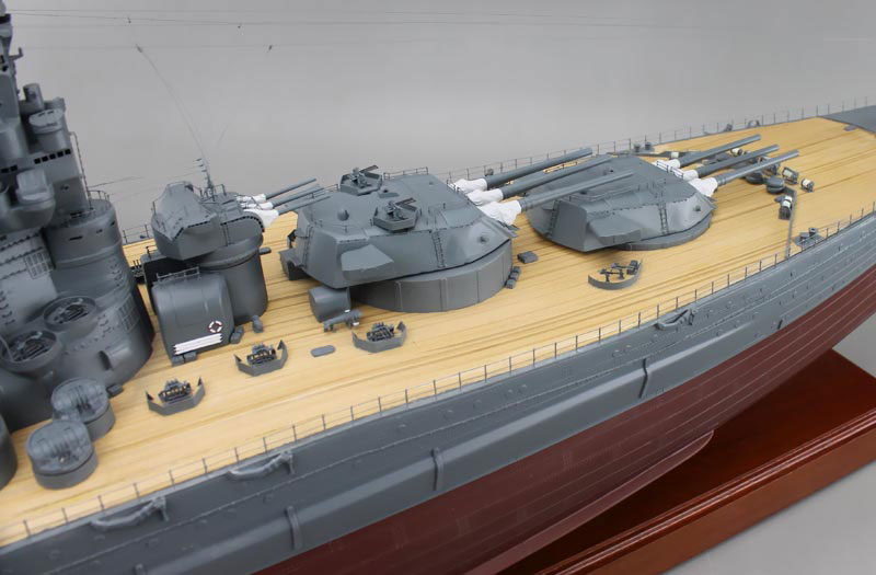 1/144戦艦大和超精密模型完成品、木製ハンドメイド、戦艦大和精密艦船模型完成品台座付の製作と通販専門店 ウッドマンクラブ