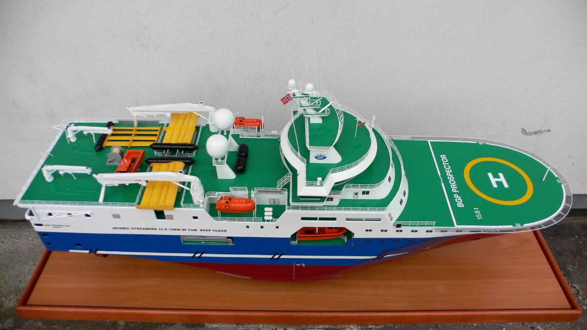 1/100 多目的海洋調査船,FRP製ハンドメイド,精密船舶模型製作販売専門店,ウッドマンクラブ